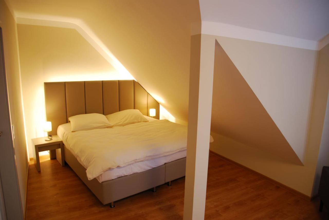 Walldorf Suites Boutique Hotel Ngoại thất bức ảnh